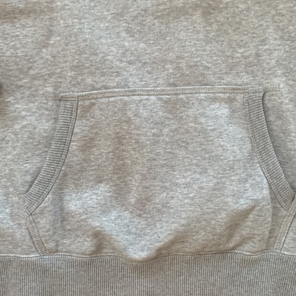 Puma Light Gray Hoodie Sweatshirt Purple Logo Size XL‎ Junior - Picture 4 of 6